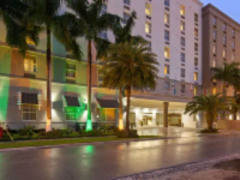 Best Western Premier Miami Intl Airport Hotel  Suites Coral Gables Hotel berhampiran Casino Miami