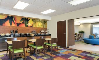 Fairfield Inn & Suites Bloomington