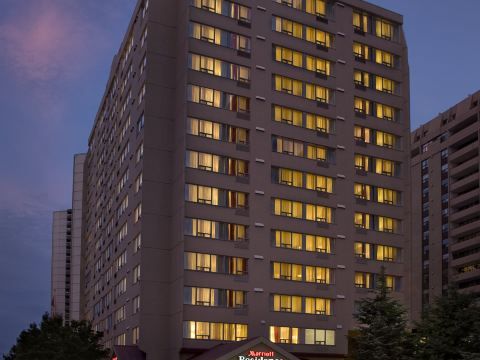 Residence Inn by Marriott London Downtown