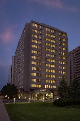 Residence Inn London Downtown Hotel dekat London Curling Club