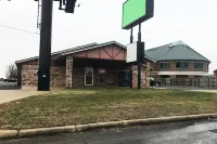 Budget Inn Muskogee Hotels in Muskogee