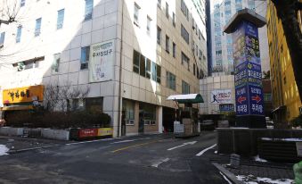 Daejeon Wolpyeong W