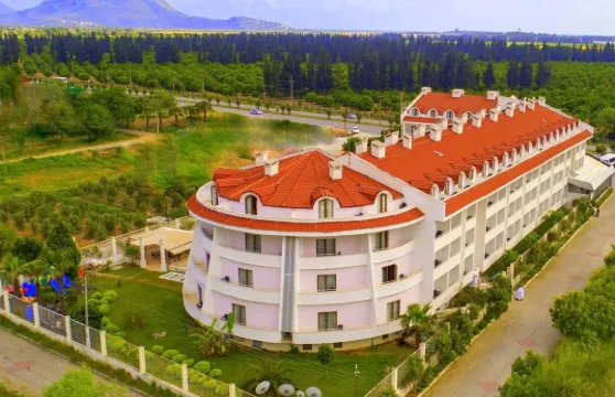 達拉曼機場呂基亞度假村水療酒店