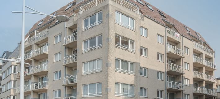 Strandhuis with Balcony Hotels in Bredene