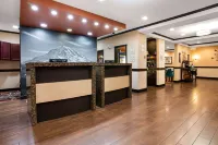 La Quinta Inn & Suites by Wyndham Auburn Hotels in Auburn