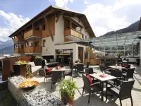 Hotel Garni Alpenjuwel فنادق في سيرفاوس