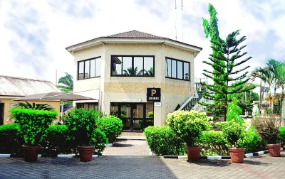 Peemos Place Warri Hotels near Judith＇s Place