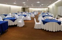 Hotel Mirage - Centro Histórico de Querétaro Hotels in Queretaro