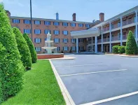 デイズ イン バイ ウィンダム ウィリアムズバーグ ヒストリック エリア のホテル