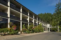Bonneville Hot Springs Resort & Spa Hotel di 