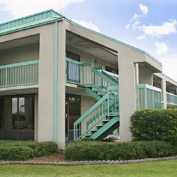 Best Western Flagship Inn