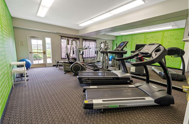 La Quinta Inn & Suites by Wyndham Phoenix Scottsdale photo 4