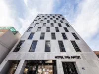 Hotel the Artist Yeonsinnae Hotels near Gupabal Station