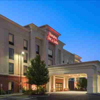 Hampton Inn & Suites Syracuse Dewitt Hotel Exterior