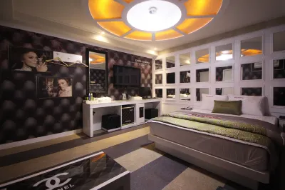 Pohang Mundeok Elly Hotels in der Nähe von Flughafen Pohang