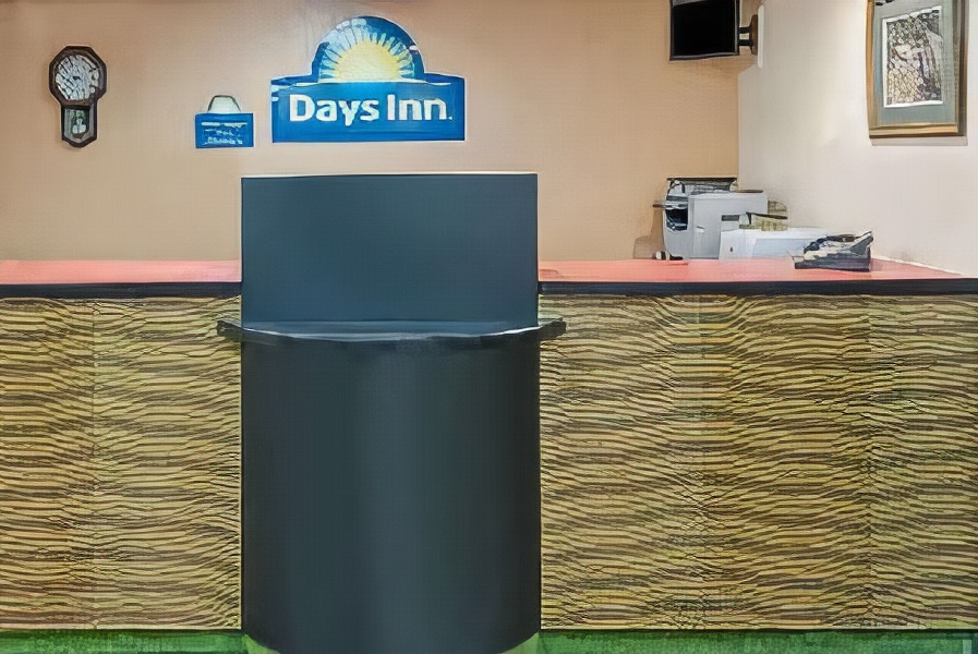 Days Inn by Wyndham Branford New Haven Conference Center