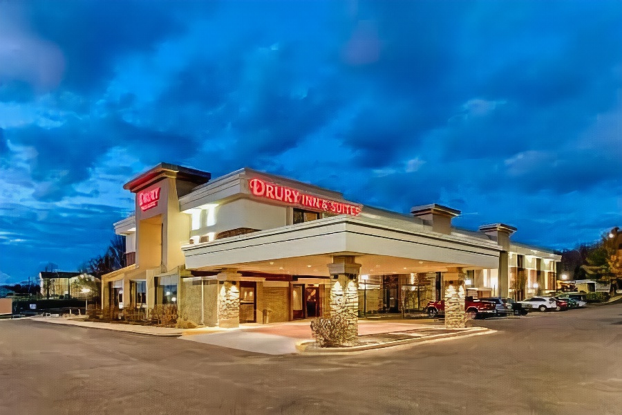 Drury Inn & Suites Poplar Bluff