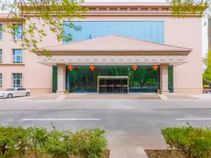 Bayin Guoleng Hotel