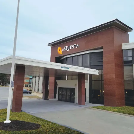 La Quinta Inn & Suites by Wyndham Boston-Andover