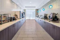 La Quinta Inn & Suites by Wyndham McAllen la Plaza Mall - breakfast