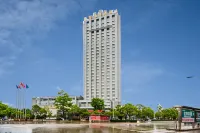 Xuanwei Xuanneng International Hotel (Railway Station)