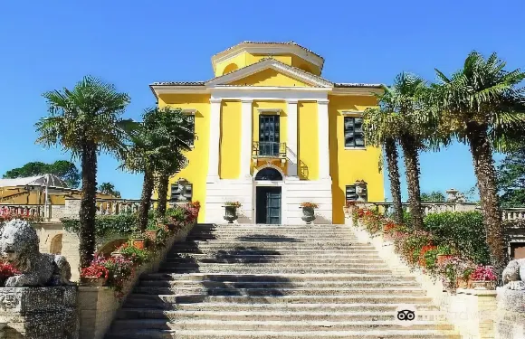 考里奧瑞雷別墅