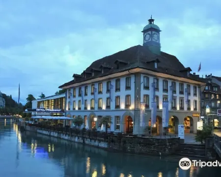 Hotel Aare Thun โรงแรมในธูน