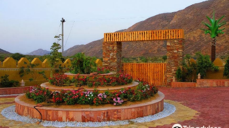Serene Aravali Resort