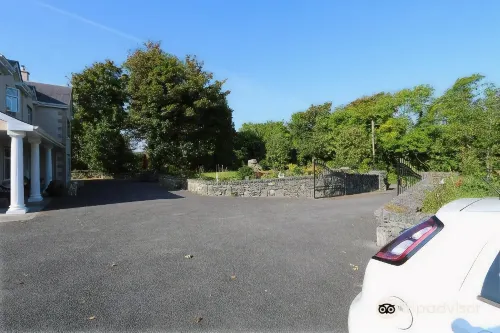 Woodlands Guest Accomadation Hotels in Oughterard