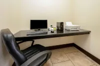 La Quinta Inn & Suites by Wyndham Morgan City Hotels in Patterson