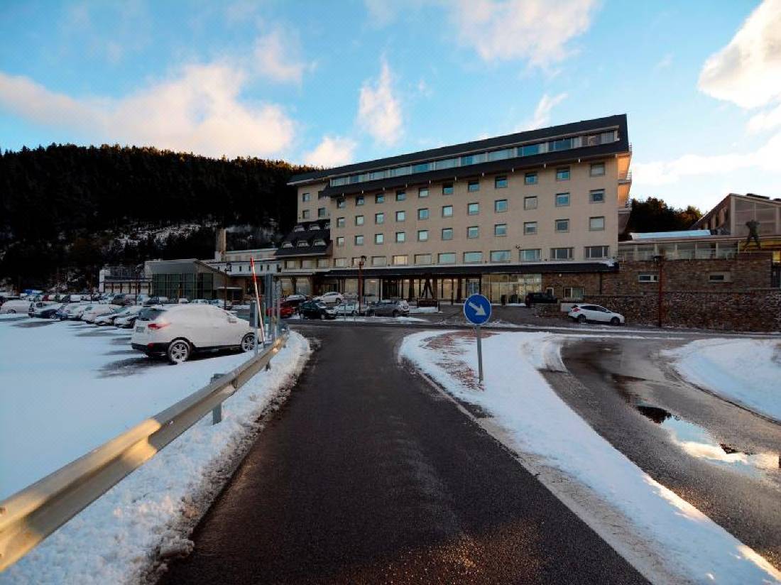 Hotel & Spa La Collada-La Cerdanya Updated 2022 Room Price-Reviews & Deals  | Trip.com