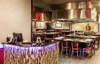 Four Points by Sheraton Boston Logan Airport Revere - Swimmingpools