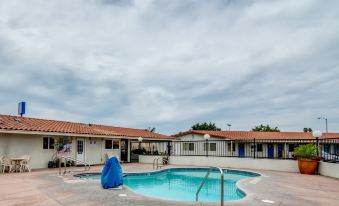 Motel 6 Manteca, CA