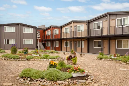 Coronet Hotel Prince Albert Отели рядом с достопримечательностью «Cooke Municipal Golf Course»