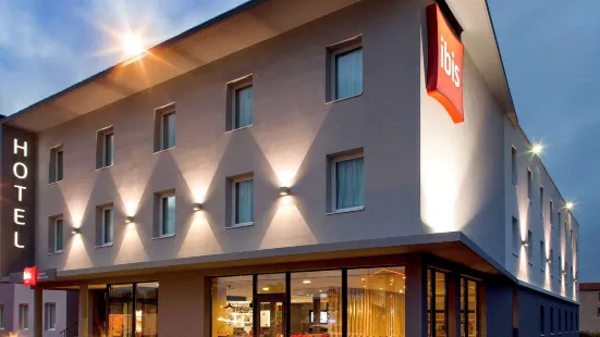 Ibis Clermont Ferrand Nord Riom