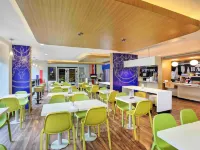 Holiday Inn Express AHMEDABAD PRAHLAD NAGAR by IHG Hotels near IIM