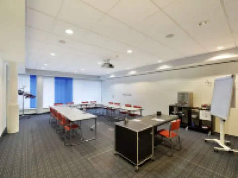 シティ ホテル ビエル ビエンヌ ビールのホテル