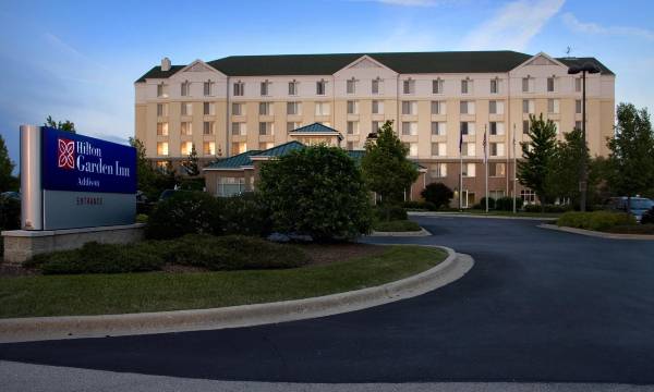 Hilton Garden Inn Addison