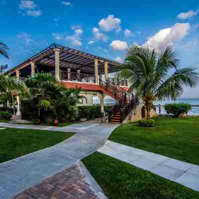 Jewel Paradise Cove Adult Beach Resort & Spa – All Inclusive Hotel Exterior