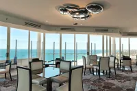 Rendezvous Hotel Perth Scarborough Hotels in Ocean Reef