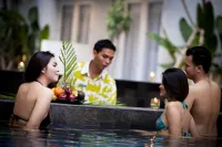 Eden Hotel Kuta Bali - Swimmingpools