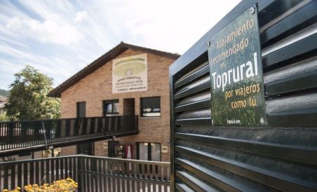 Apartahotel Rural CollaRubio Luxury - Housity