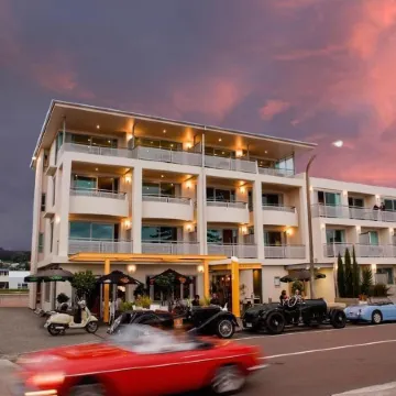 The Crown Hotel
