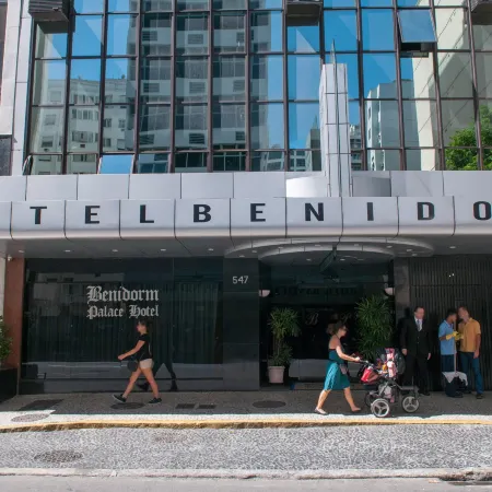 Américas Benidorm Hotel Отели рядом с достопримечательностью «Копакабана»
