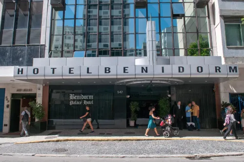 Américas Benidorm Hotel - parking