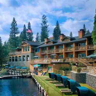The Pines Resort Hotel Exterior