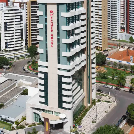 Mercure Salvador Pituba Отели рядом с достопримечательностью «Парк аттракционов Блу-Кост»