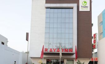 Hotel Raya Inn