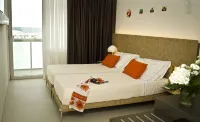 Hotel Cristallo Hotels in Senigallia