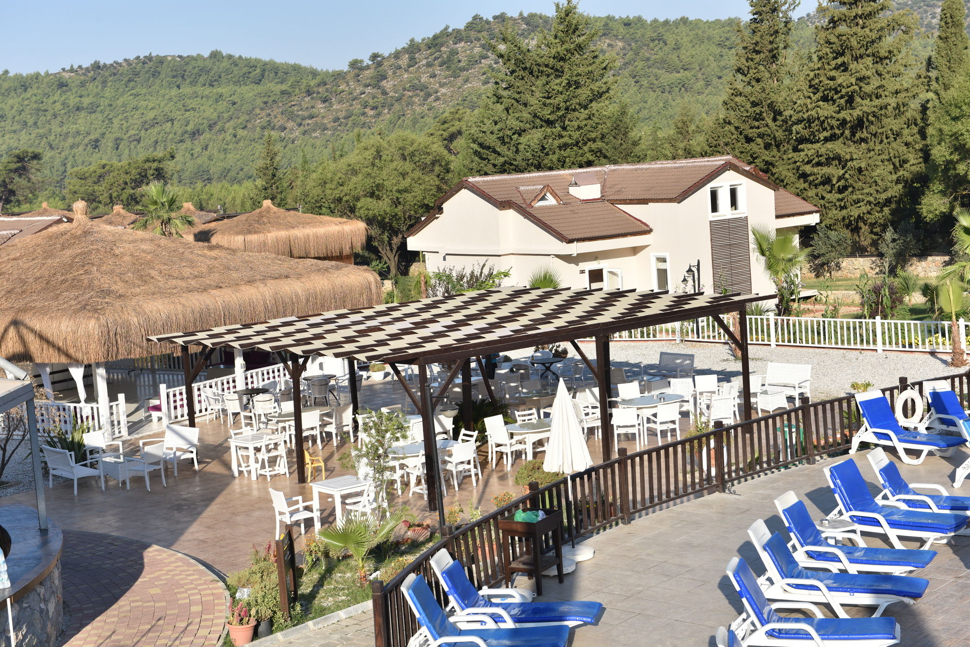 Sahra Su Holiday Village & Spa